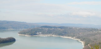 Lac de Vouglans Jura