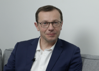 Photo de Christophe Bois pendant interview les cafés de l'hebdo