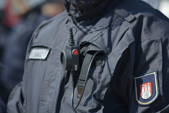 CHAMPAGNOLE-CAMERA BODYCAM POLICE MUNICIPALE-2019-03 FLOUté CAMERA PIETON