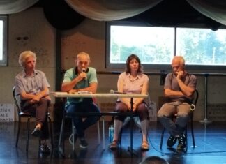 Une soirée autour des soignants suspendus