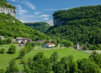 Déserts médicaux : les zones rurales abandonnées ?