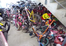 Vélos, bicyclette, trotinettes
