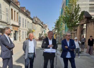Auxonne : l’inauguration de la Grande Rue réussie