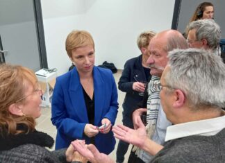 La journée doloise de Clémentine Autain et Cyrielle Chatelain.