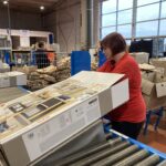 4.La confection des ensembles de produits en bout de chaîne logistique.