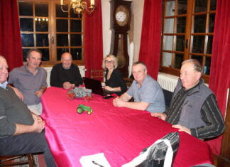 Savigny-en-Revermont. Les Vieilles Mécaniques Bresse-Revermont vont chauffer cette année Les membres du bureau