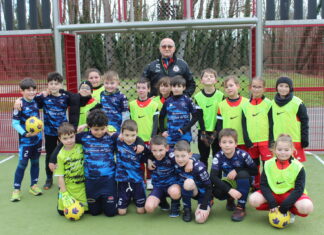 City Stade Courlaoux et son équipe de U9