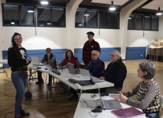 Saillenard. Les aînés en formation numérique Ateliers numérique à Saillenard