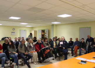 plus de 60 musiciens