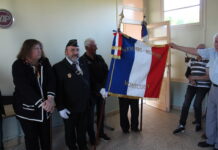 L’association Souvenirs et Mémories a son drapeau