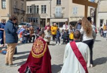 Plusieurs paroissiens se sont réunis à Dole pur pâques