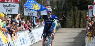 Guillaume Martin Guyonnet sur la ligne d'arrivé du tour du jura