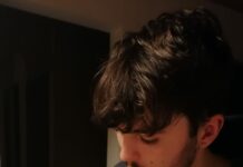 Portrait de Zéphyr Buffard qui est en train d'écrire