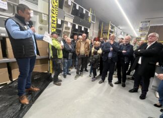 L'entrepot du bricolage a champagnole