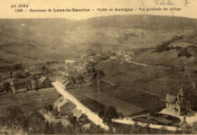 Archive Photo du village Revigny à côté de Lons-le-Saunier