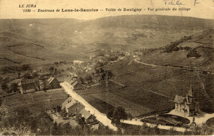 revigny Archive Photo du village Revigny à côté de Lons-le-Saunier