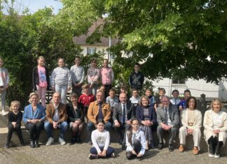 Eleves de l'école de Larnaud (Jura)