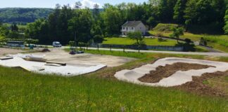 PUMPTRACK ET SKATE PARK EN COURS DE FINITION