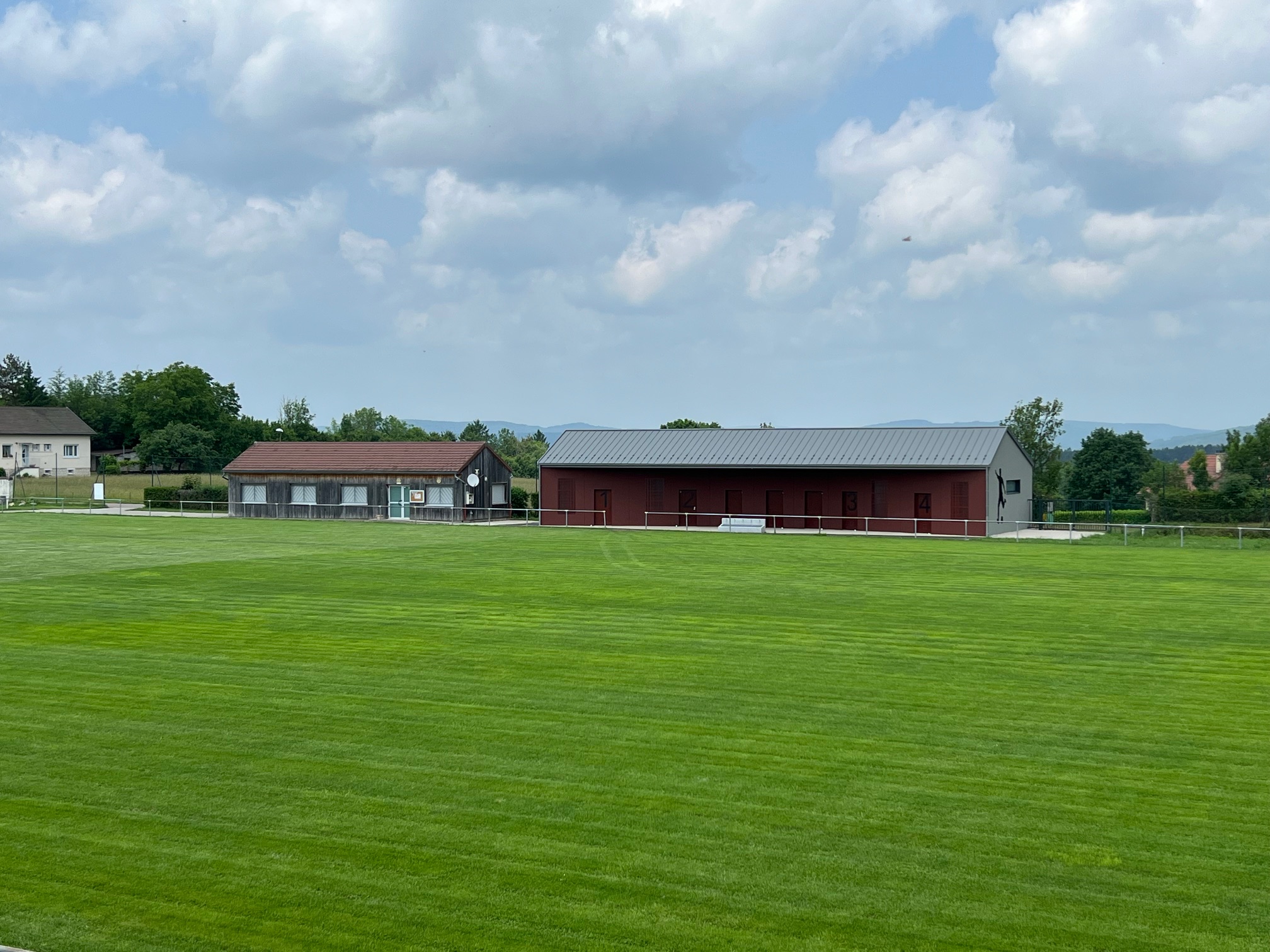 Stade de foot du club Petite Montagne en D1 de district Jurassienne