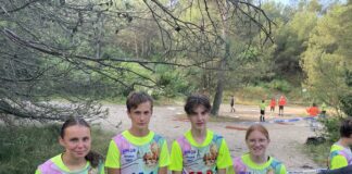 collégiens d'Arinthod 8e aux championnats de France UNSS de course d'orientation