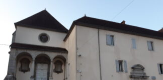 CHAPELLE ET COUVENT DES BERNARDINES ACTUELLEMENT MEDIATHEQUE ET COLLEGE