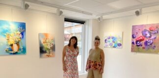 Les 2 Cath exposition Les Rousses