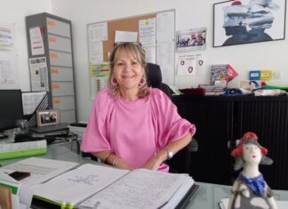 Dole. Nathalie Kerbeci, proviseure du lycée Jacques Duhamel prend sa retraite Nathalie Kerbeci proviseure lycée duhamel dole