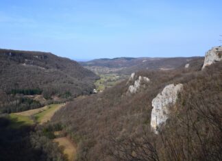 Randonnée cascade des Tufs Jura