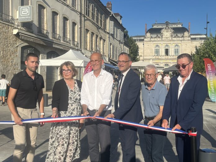 Inauguration place de la liberté Lons-le-Saunier