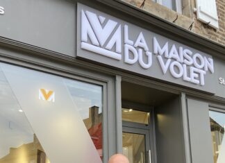 David Chaudat et son épouse s'apprête à ouvrir la Maison du Volet, à Pierre-de-Bresse.