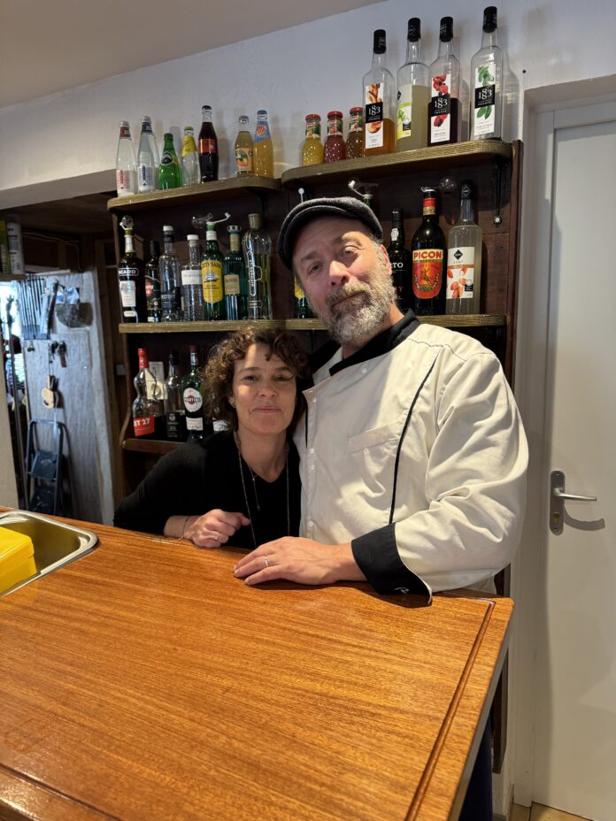 Couple propriétaire du restaurant La Belle Vie