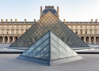 Édito. Comme un mercredi : Bijoux Vol de bijoux au Louvre
