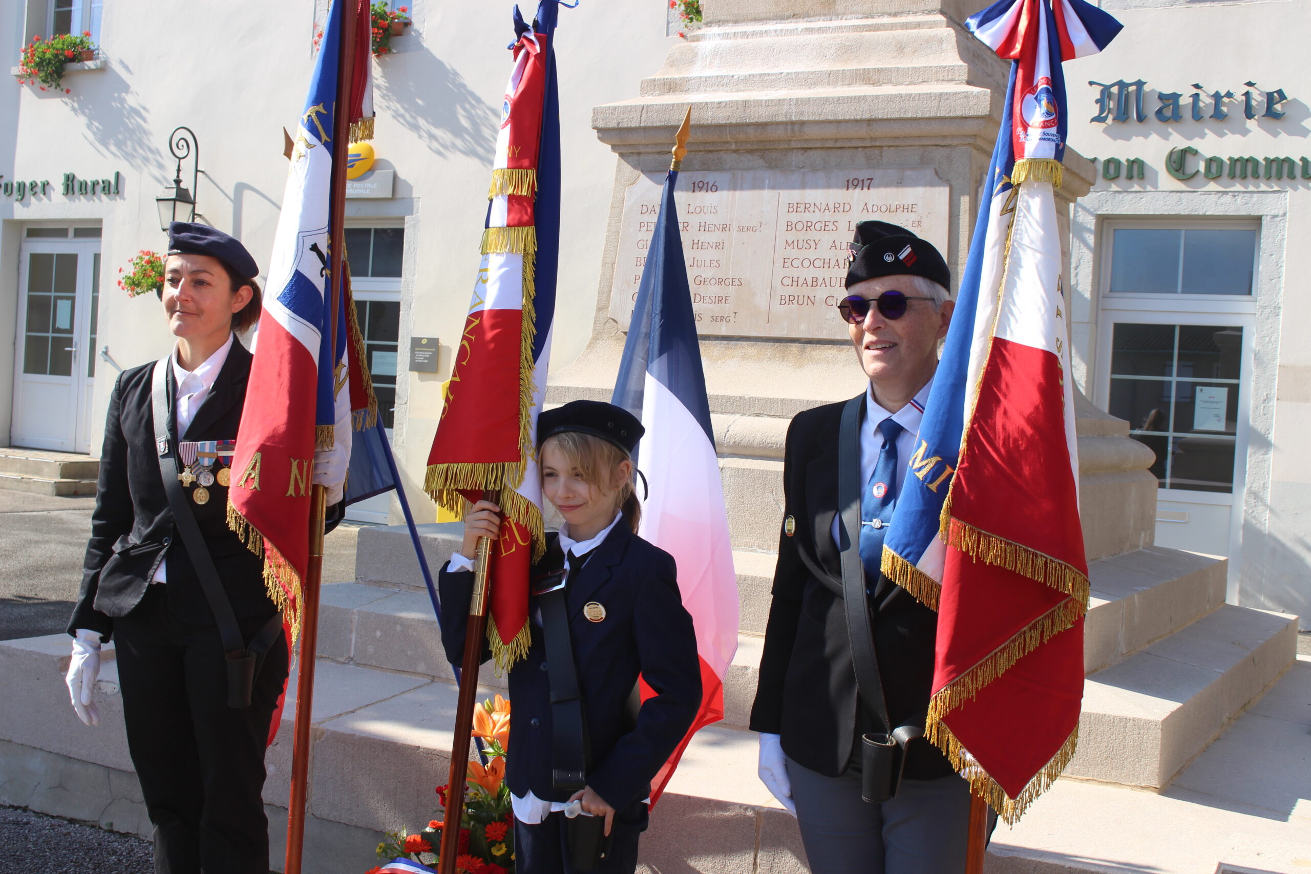 Drapeau portée à Poligny