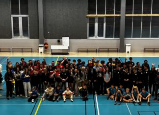 Dole. Equipes et sportifs récompensés pour leurs performances La traditionnelle photo des sportives et sportifs.