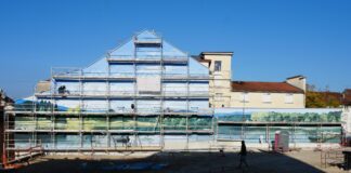 Haut-Bugey. Photo de la semaine fresque monumentale à Oyonnax
