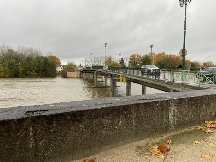 fermeture gare auxonne jura