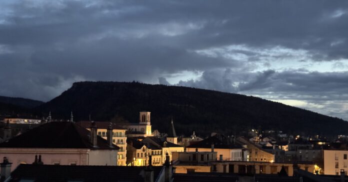 photo oyonnax centre ville automne