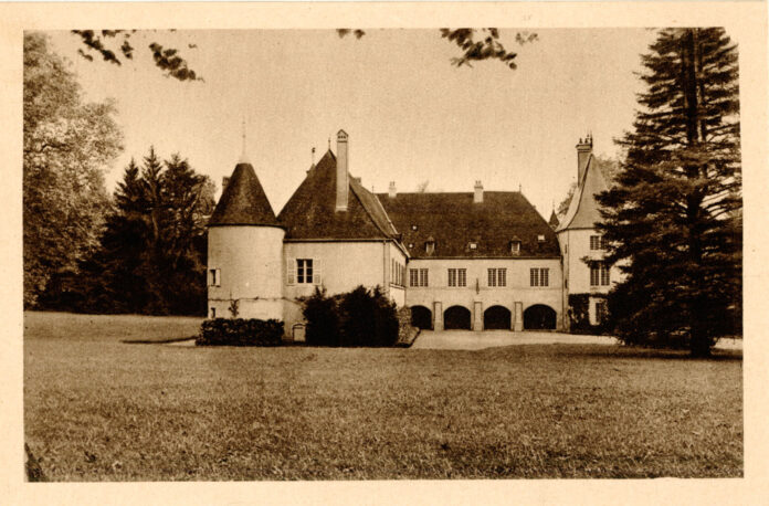 Bersaillin (Jura). Le château. - 7Fi53 - Lot 1 - Média 1 - Archives départementales du Jura Astuces pour se remettre des fêtes