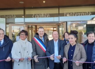 Saint-Vit. Inauguration du nouveau groupe scolaire de la ville : « Les Prés Verts » école Bepos Besançon