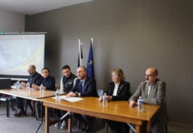 Lac de Coiselet. Démarrage des travaux d’ancrage de la falaise pour une reprise d’activité Représentants de l’état, des administrations