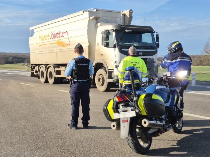 Contrôle RN83 janvier 2026 Interdiction poids lourds RN83