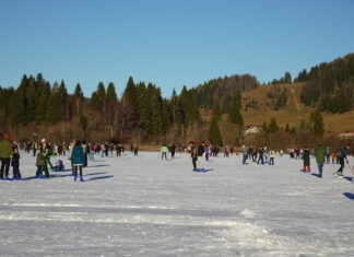 Patiner sur le lac de Lamoura