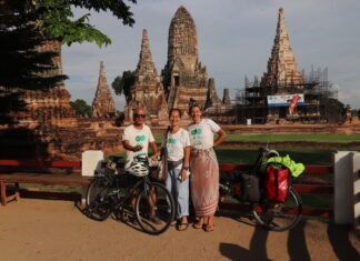 Sandrine Roy au temple Khmer d'Ayutthaya