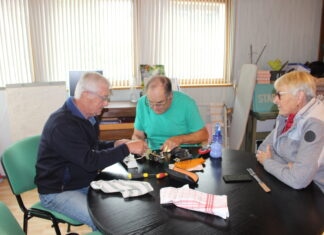 Orgelet. Répare café, répare couture : l’Adapemont remet le “fait-main” à l’honneur ! répare café et répare couture à Orgelet