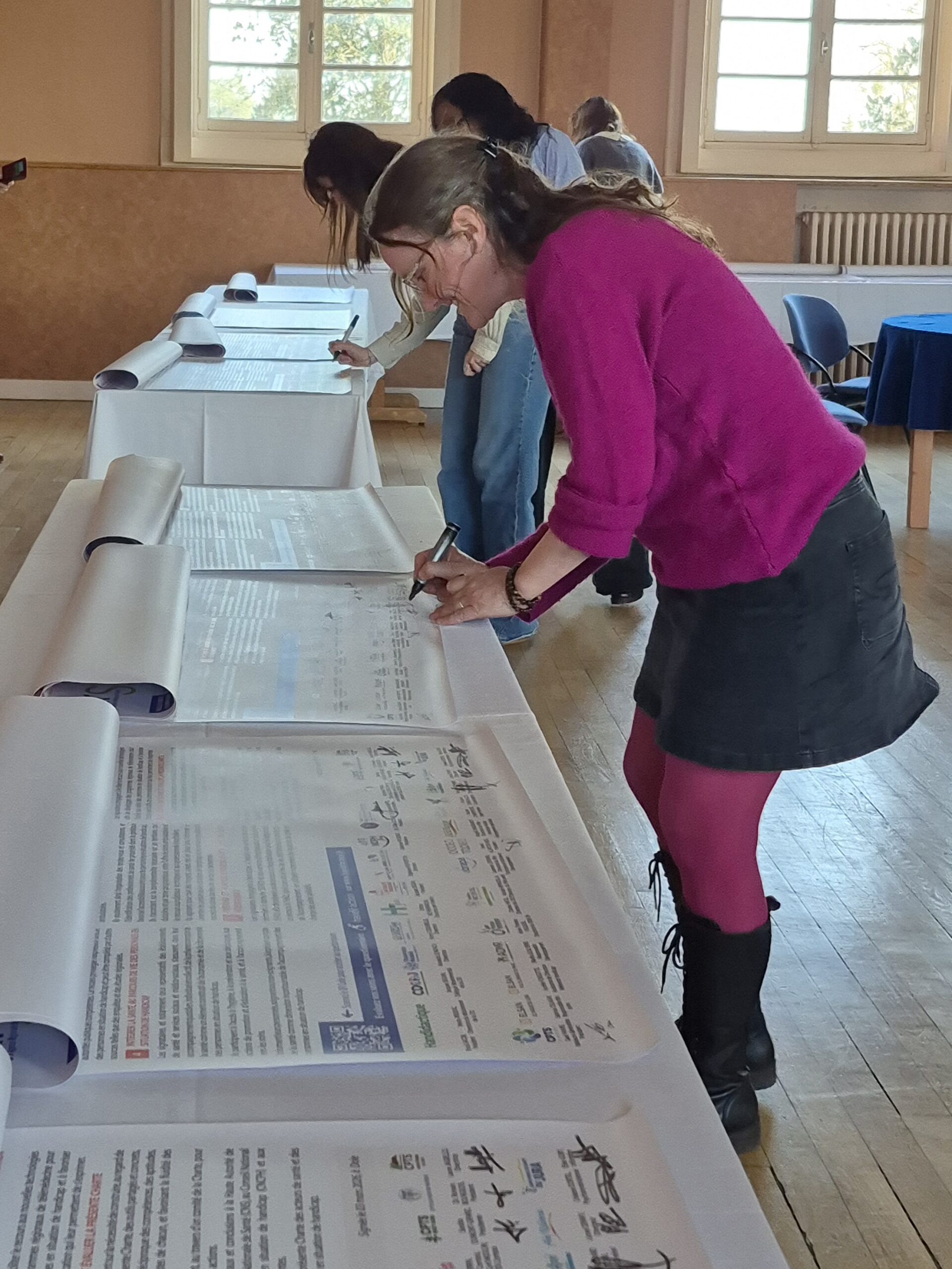 Signature de la Charte Romain Jacob avec soignants et acteurs du médico-social à Dole.