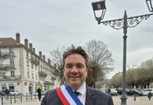 Lons-le-Saunier. Cyrille Brero et son équipe officiellement installés au conseil municipal