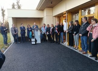 Aumont. Une micro-crèche pour les premières années de vie Micro Crèche Aumont Inauguration