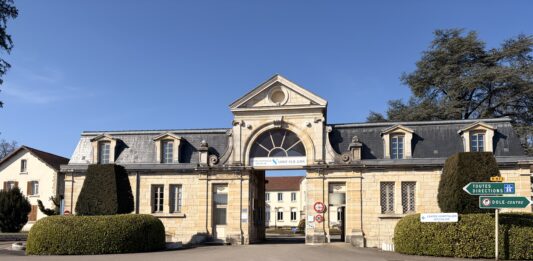 Dole. Vigilan’S, dix ans de veille pour prévenir la réitération suicidaire psychiatrie plus humaine Saint Ylie