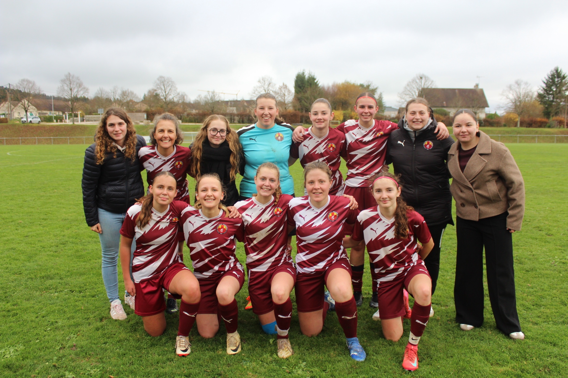 Photo officielle de l'équipe féminine FC Petite Montagne