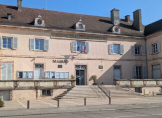 Mairie Louhans